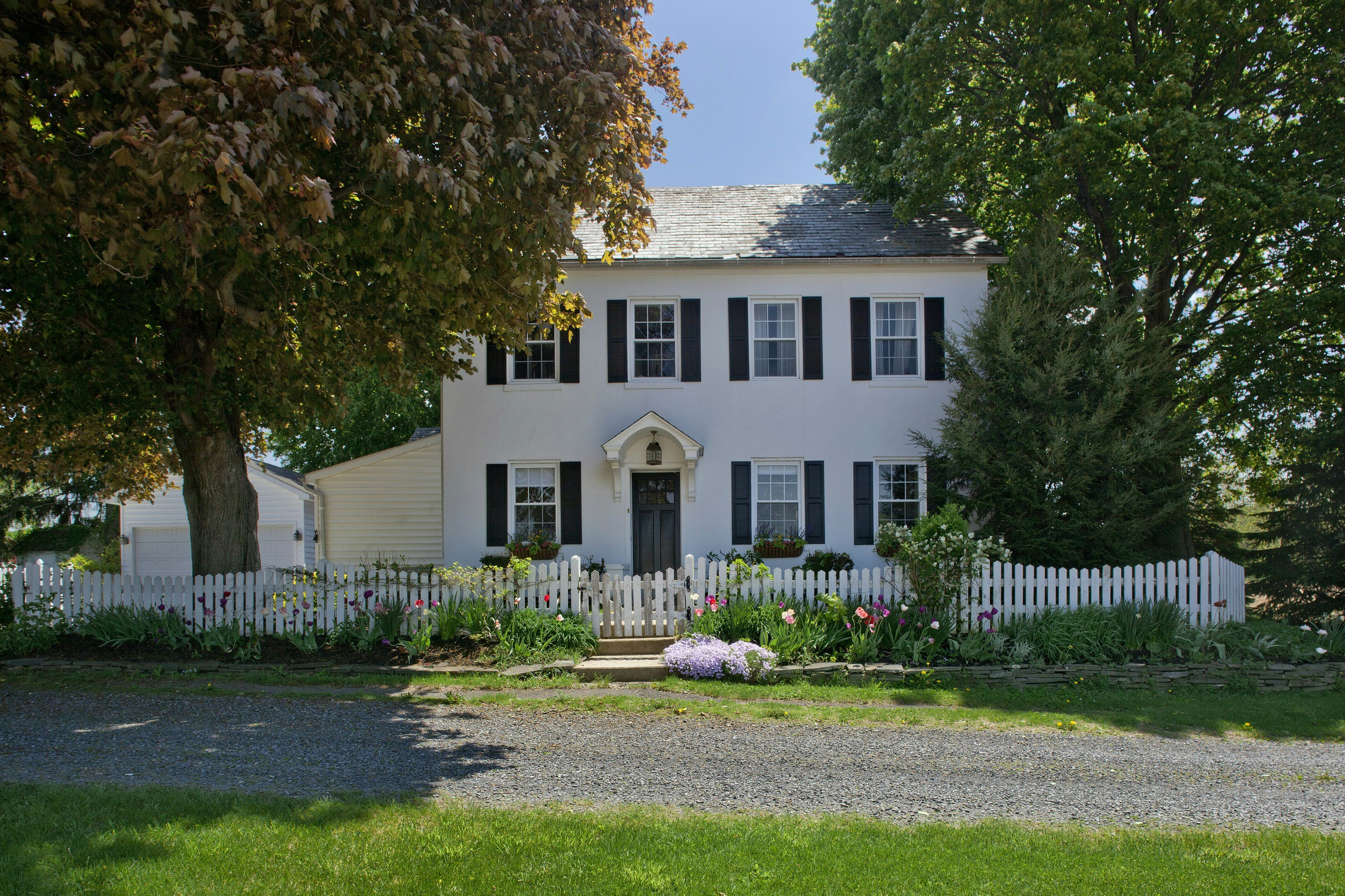 4100 Borda Lane, Bethlehem, PA 18020, Presented by Carol C. Dorey Real